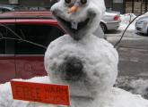 Free ice hugs in the Leather District in downtown Boston